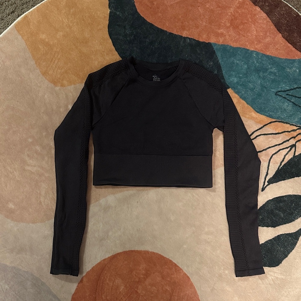 Aerie Black Long Sleeve Crop Top